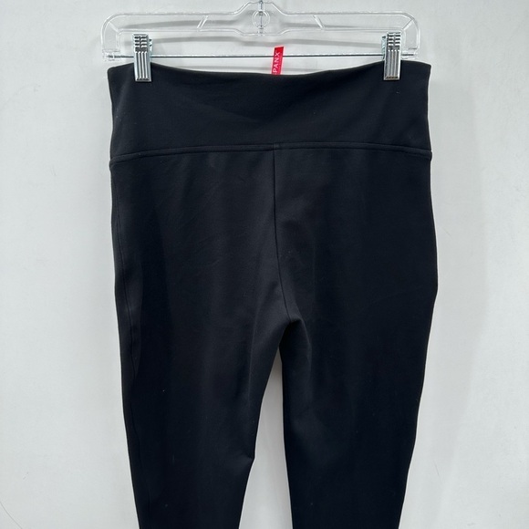 SPANX Ponte black shaping woman's ankle casual classic chic pant.  MEDIUM - Picture 8 of 11